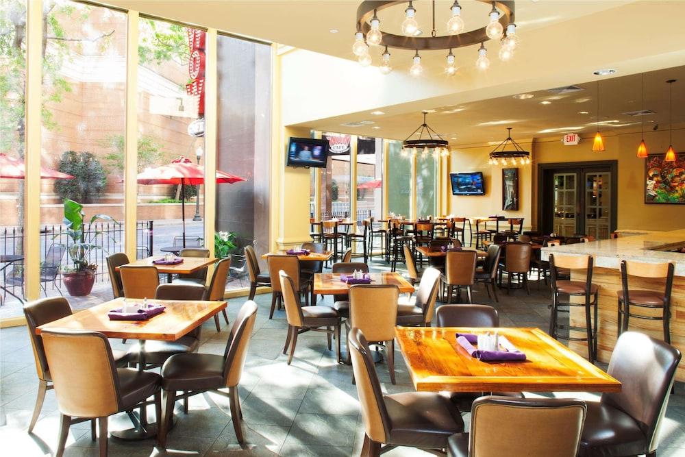 restaurant-cafeteria
