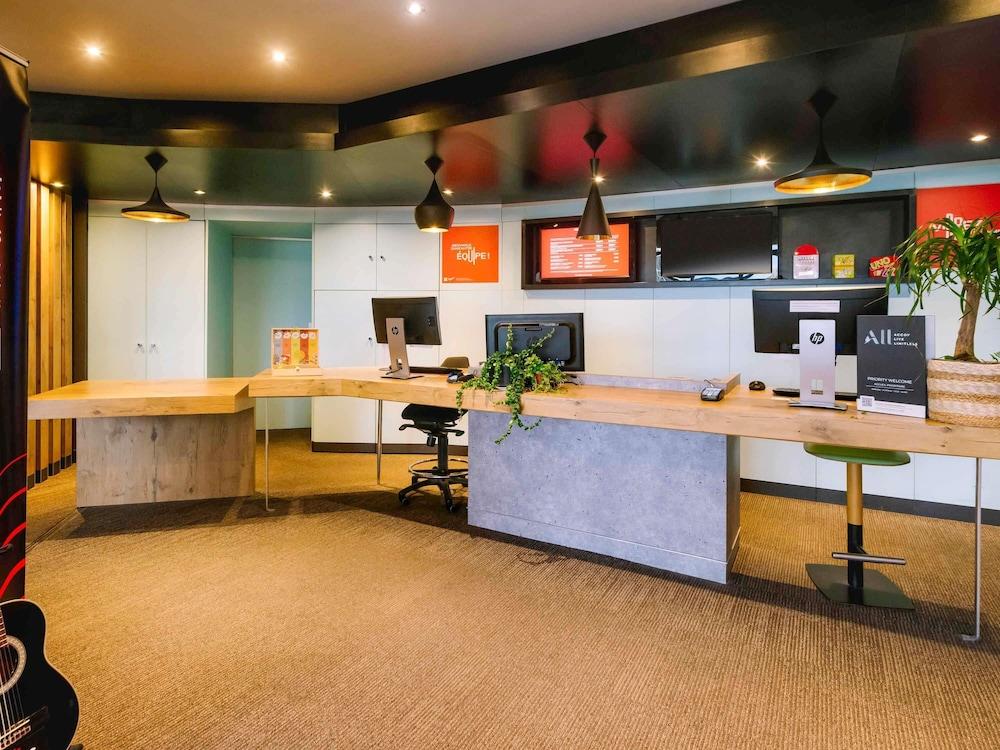 lobby