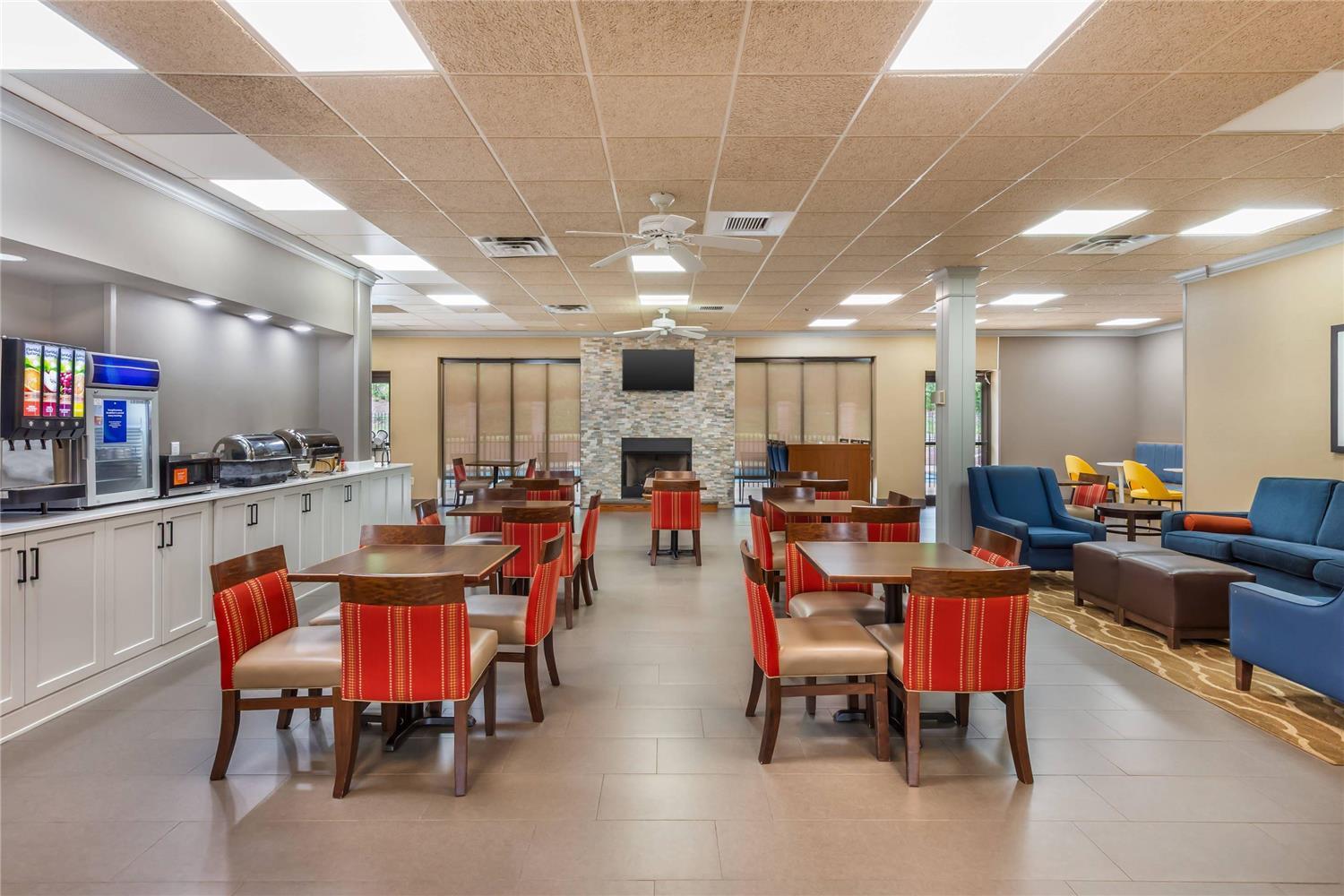 restaurant cafeteria