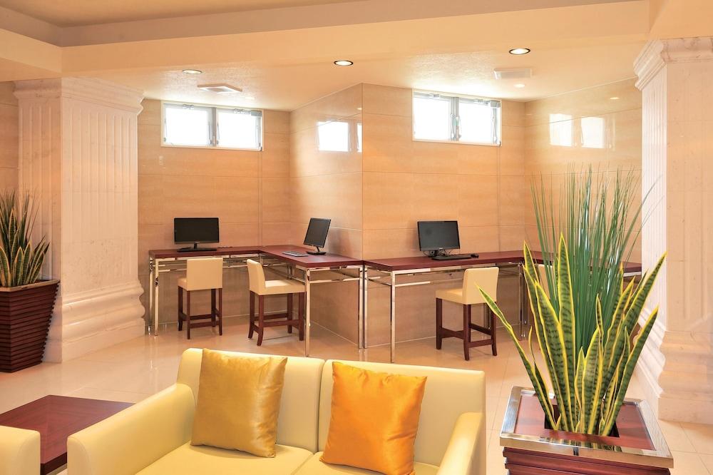 lobby