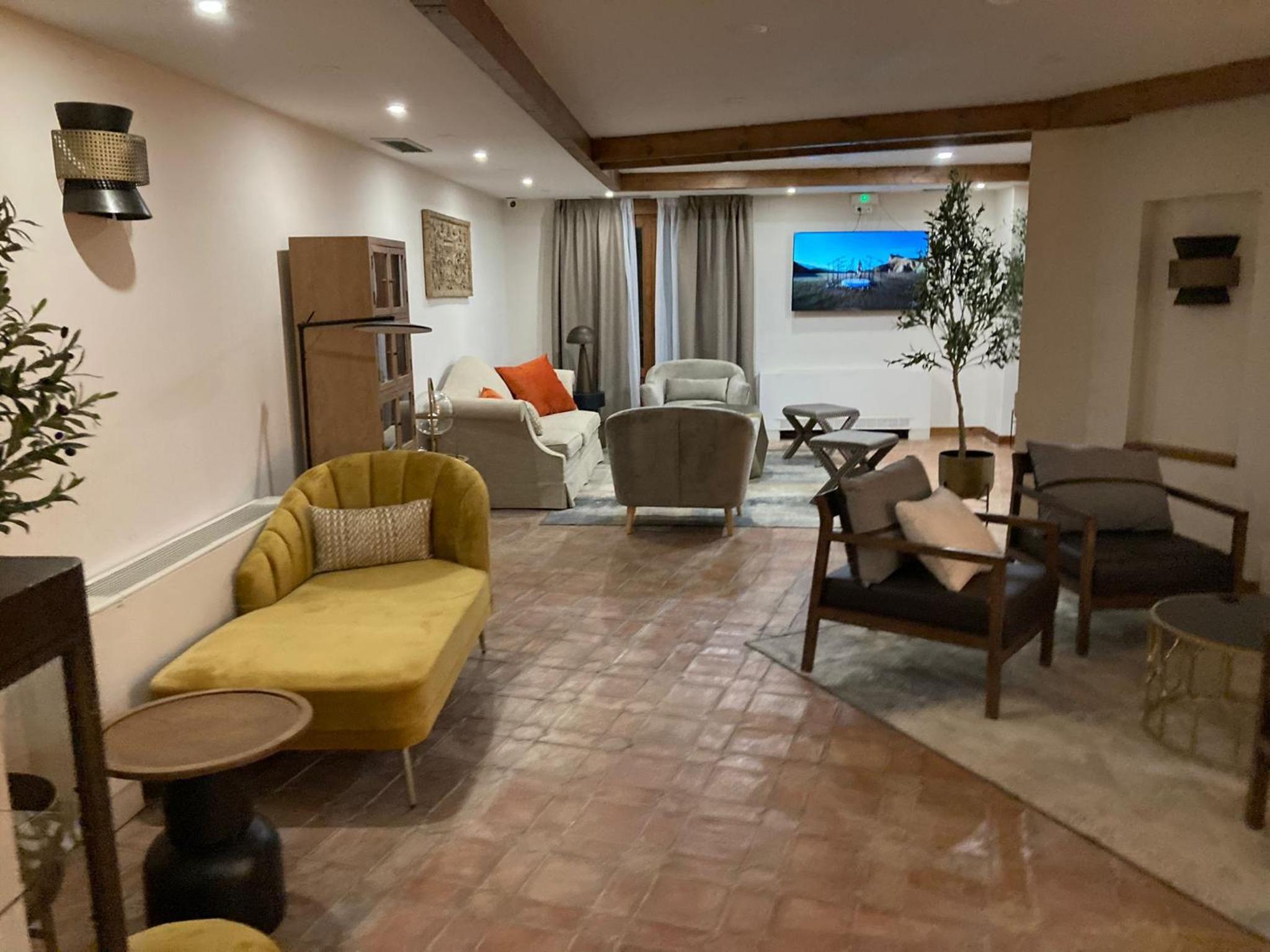 lounge