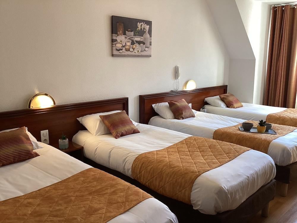 rooms