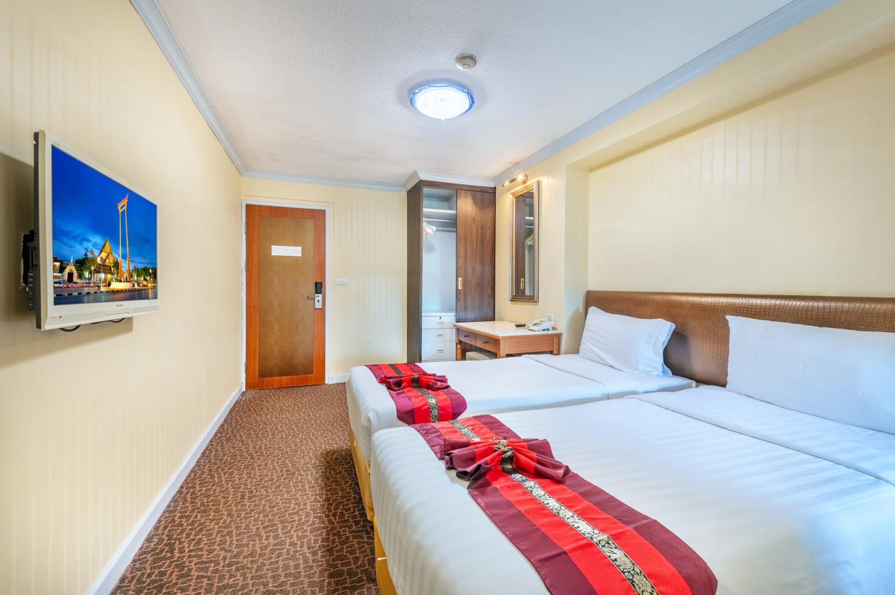 rooms