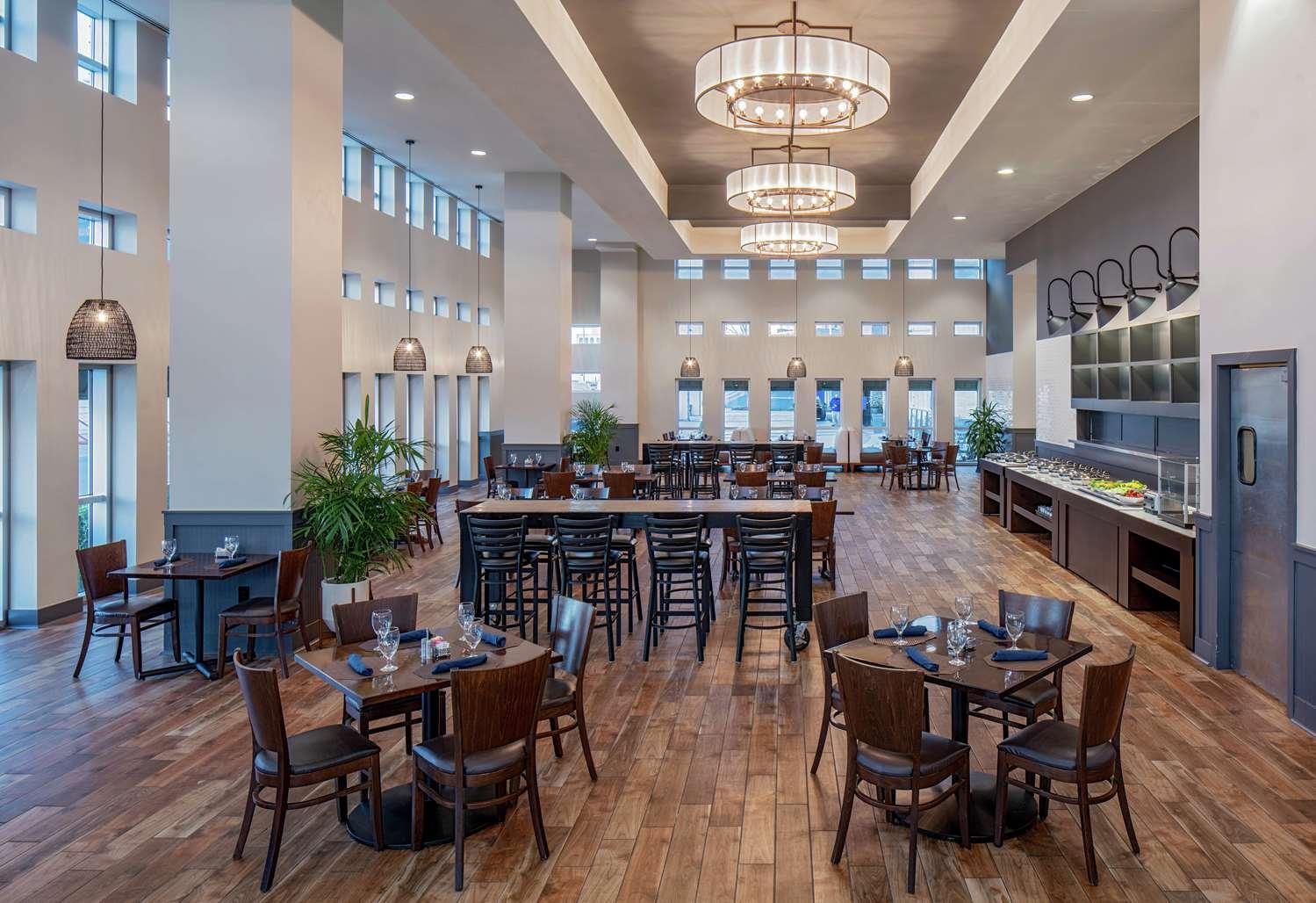 restaurant cafeteria