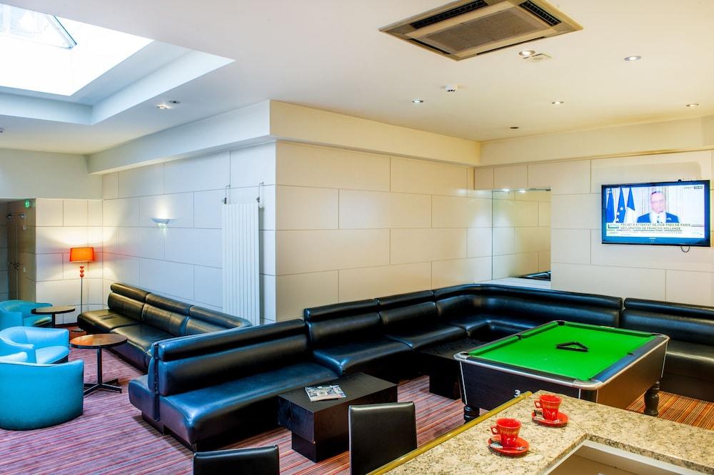 lounge