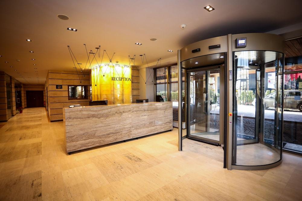 lobby