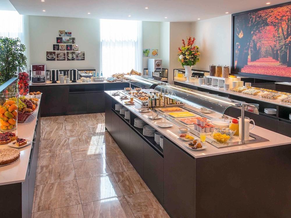 restaurant-cafeteria