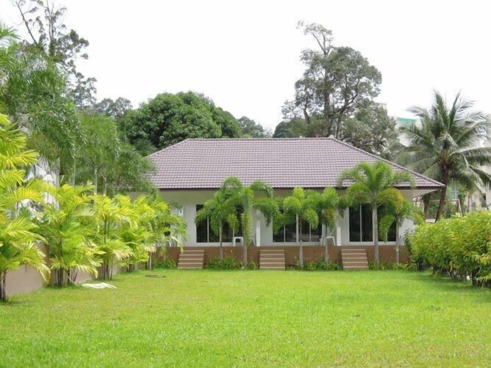 surroundings