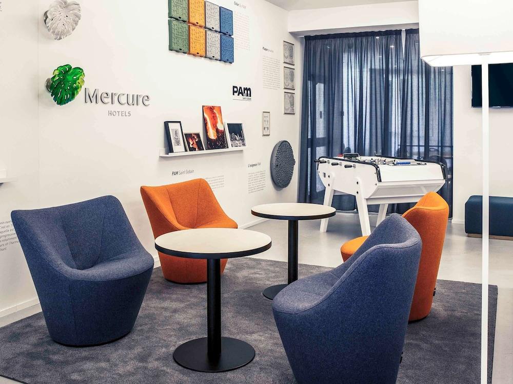 lounge