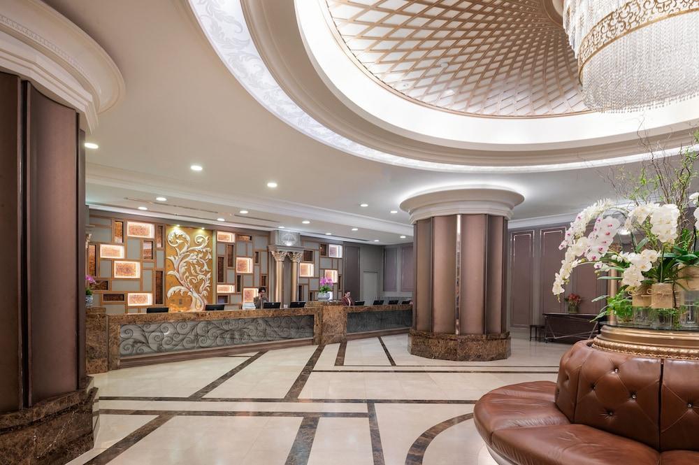 lobby