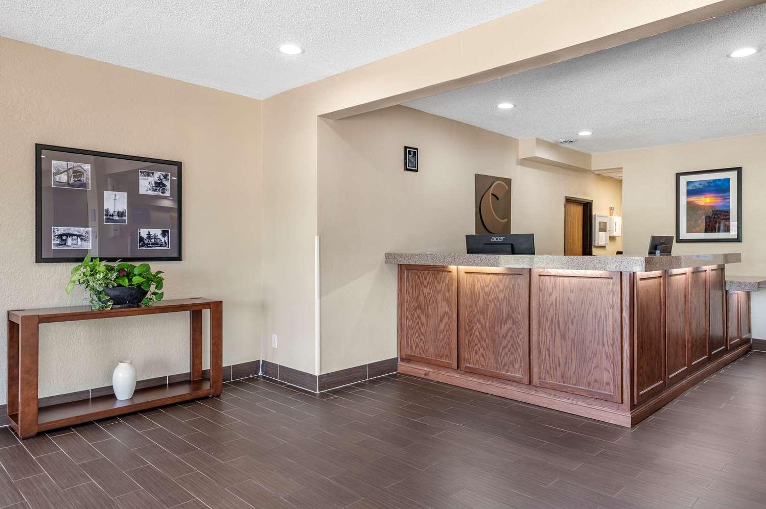 lobby