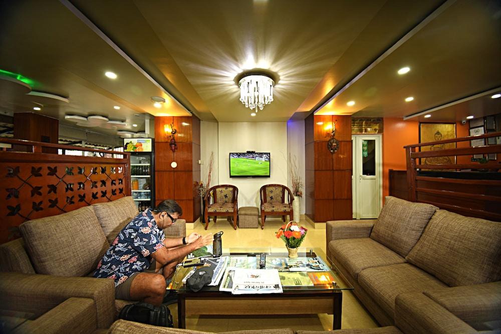 lounge