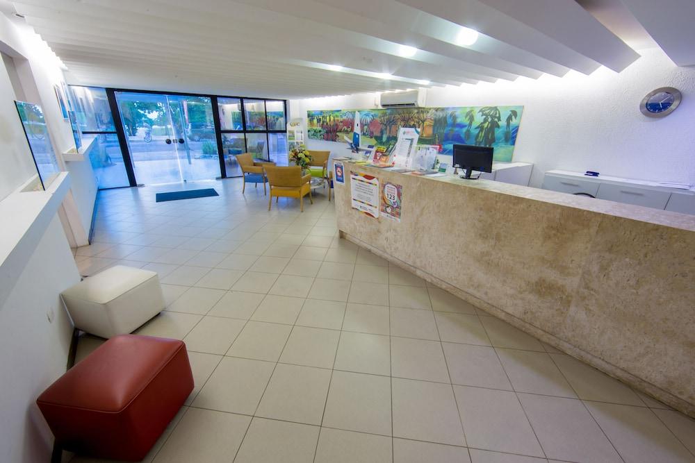 lobby