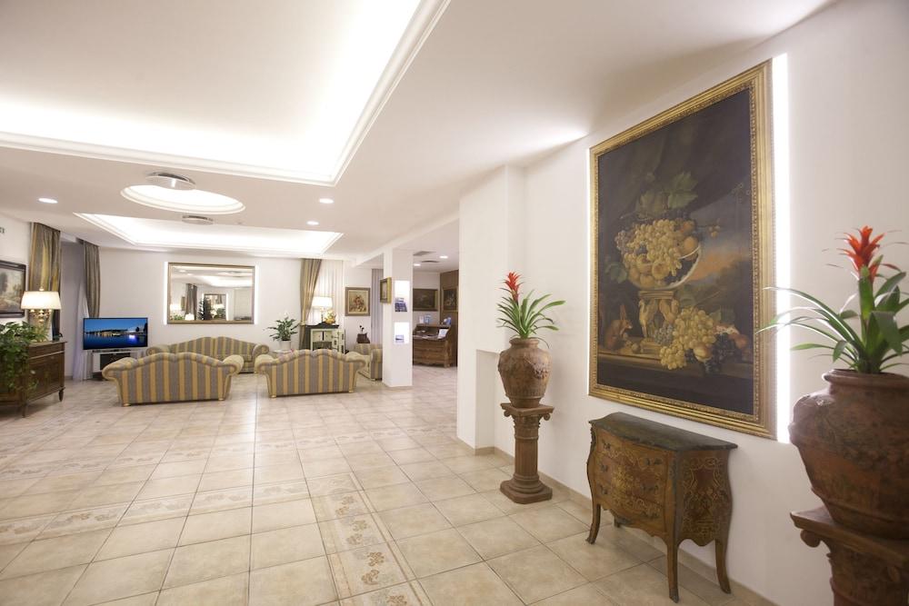 lobby