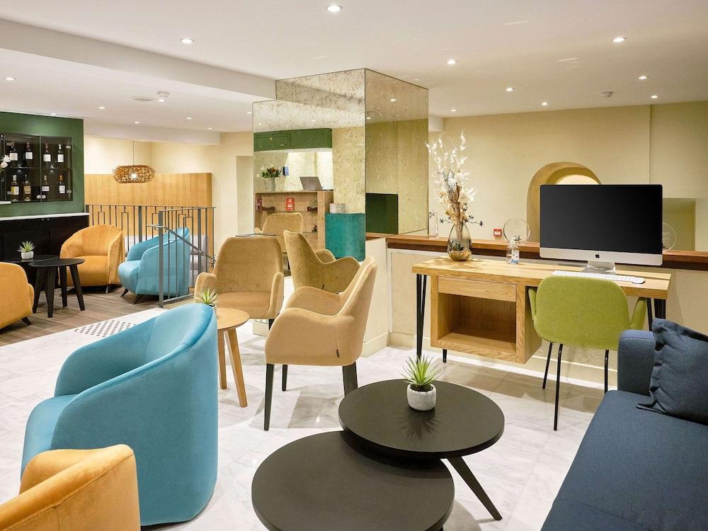 restaurant-cafeteria
