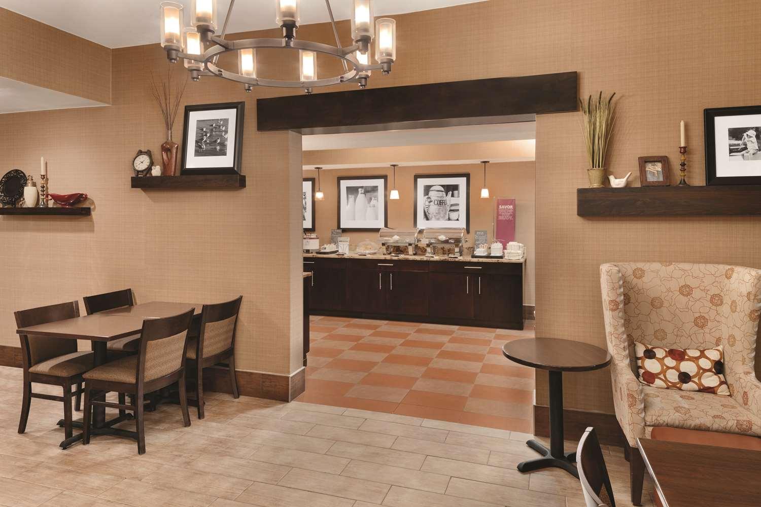 restaurant cafeteria