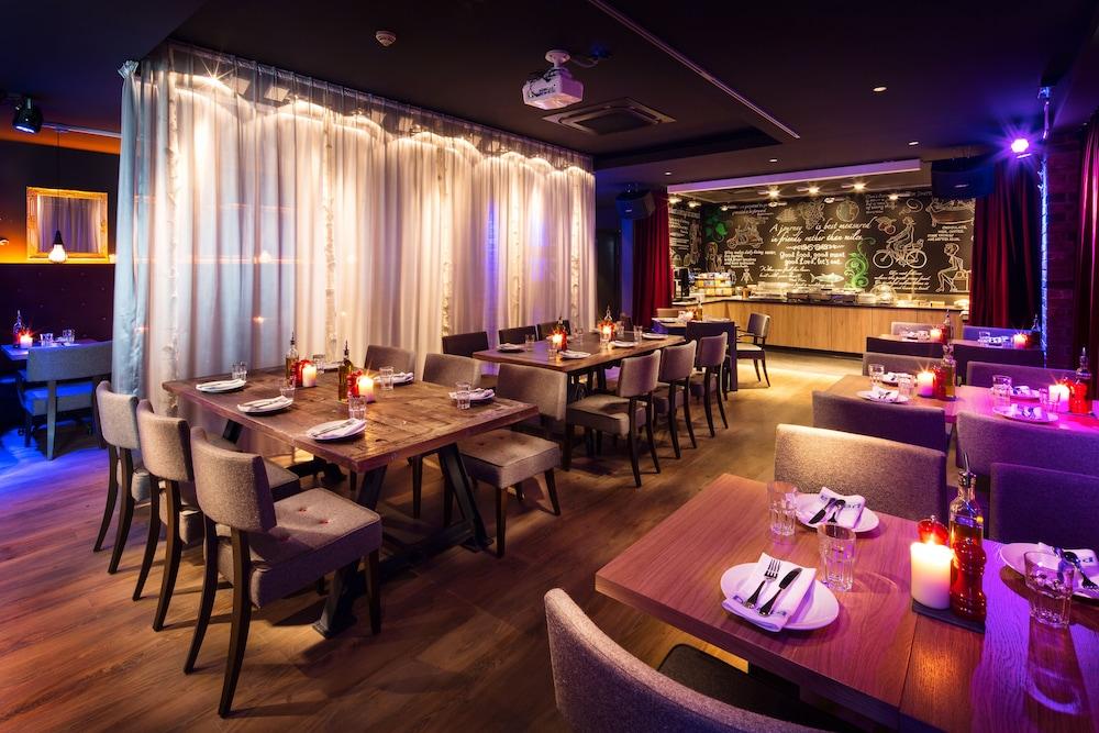 restaurant-cafeteria