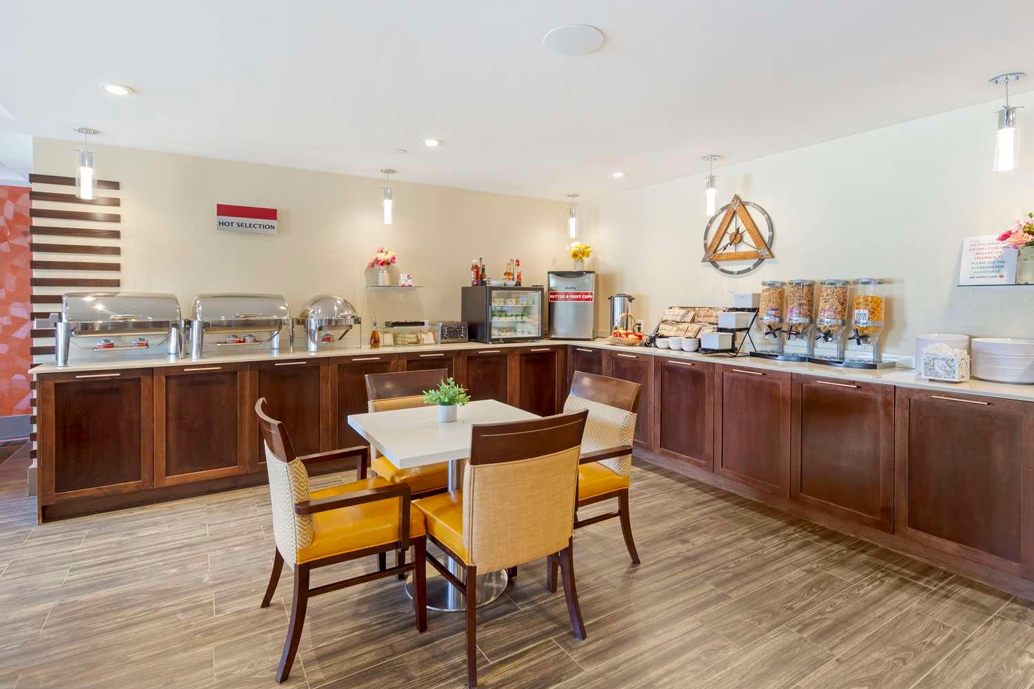 restaurant cafeteria