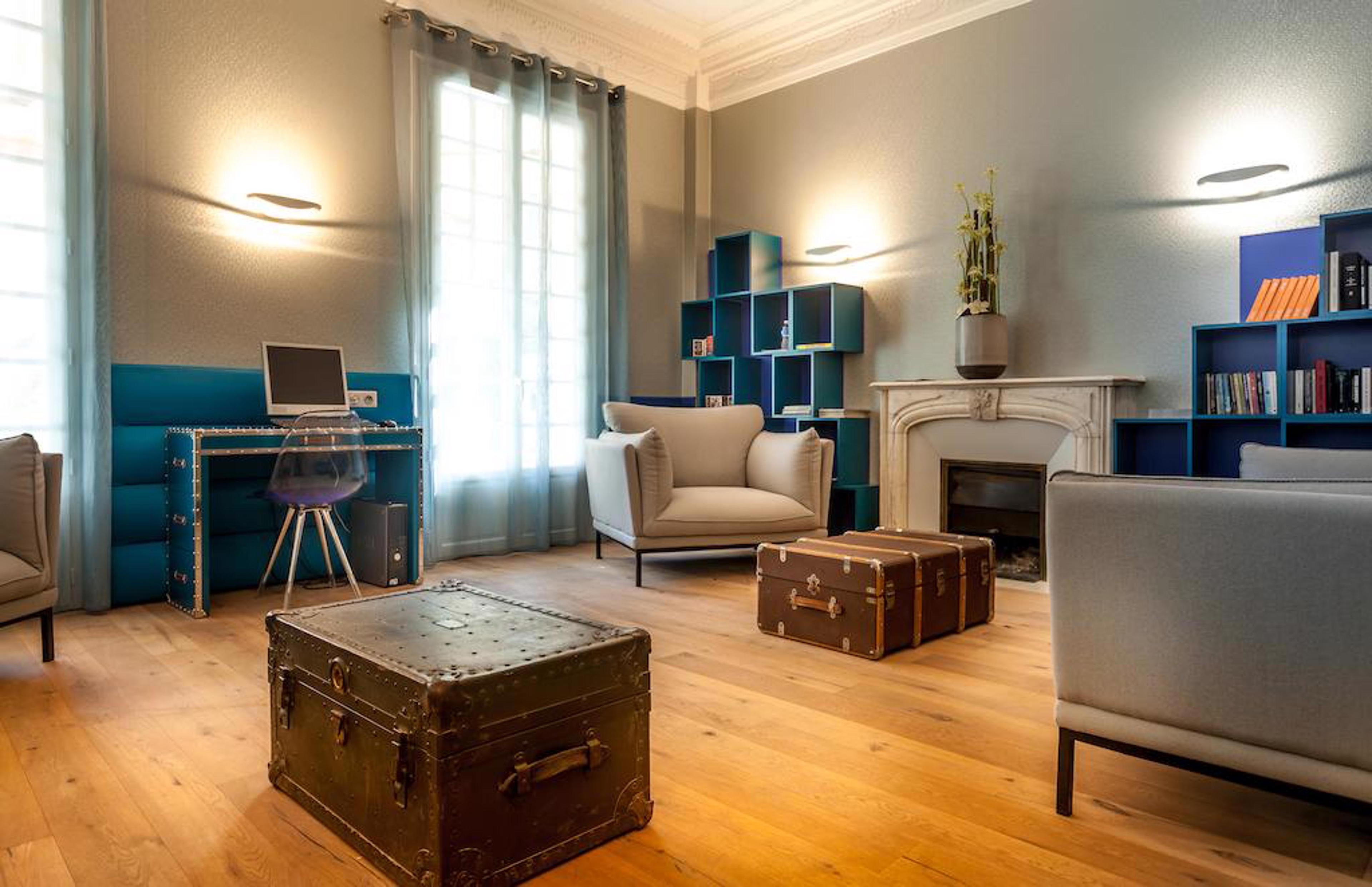 lounge