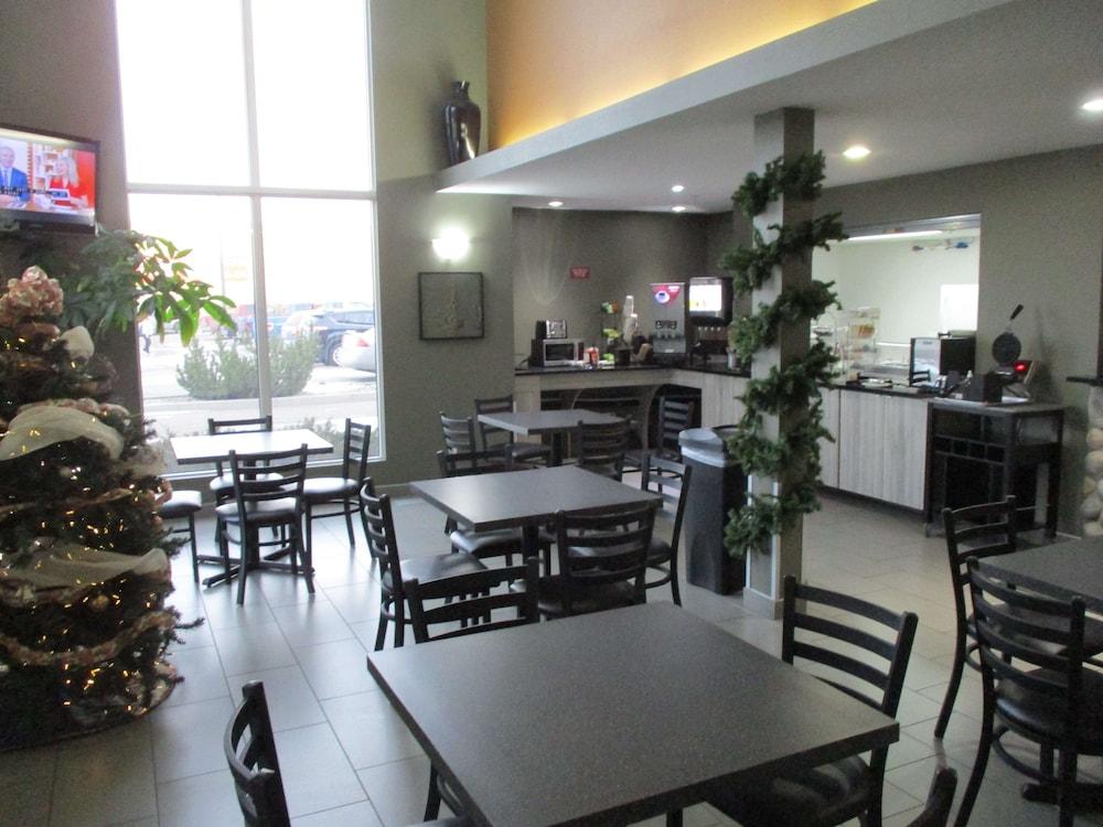 restaurant cafeteria