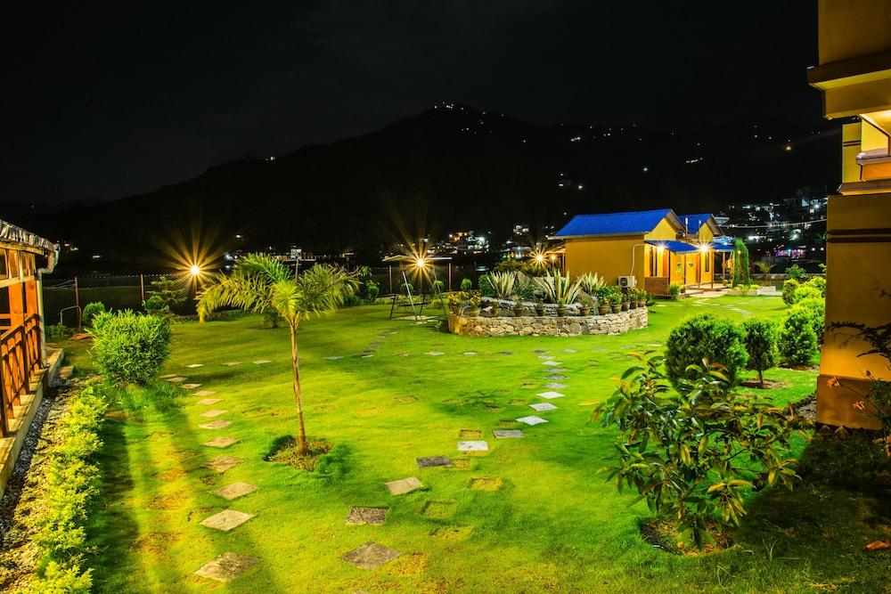 surroundings
