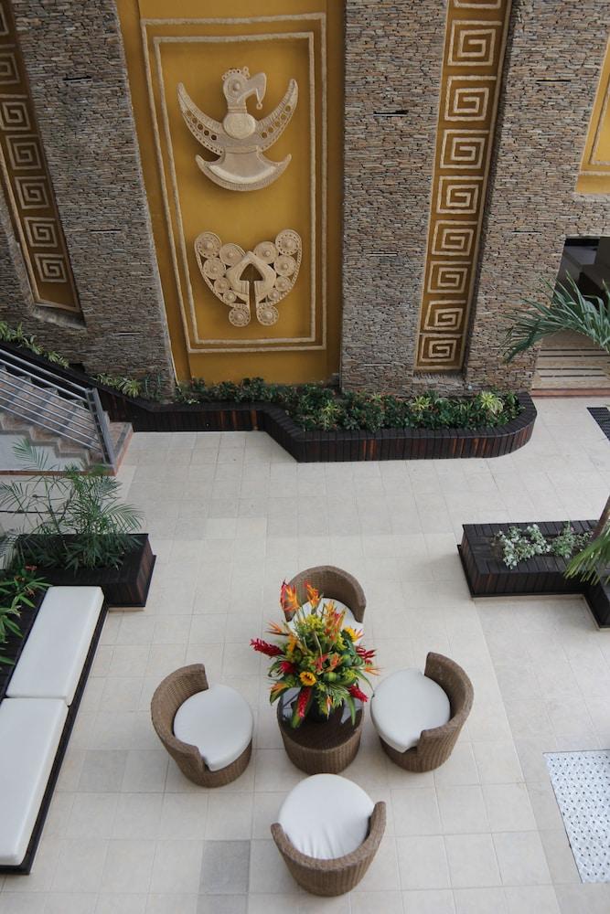 lobby