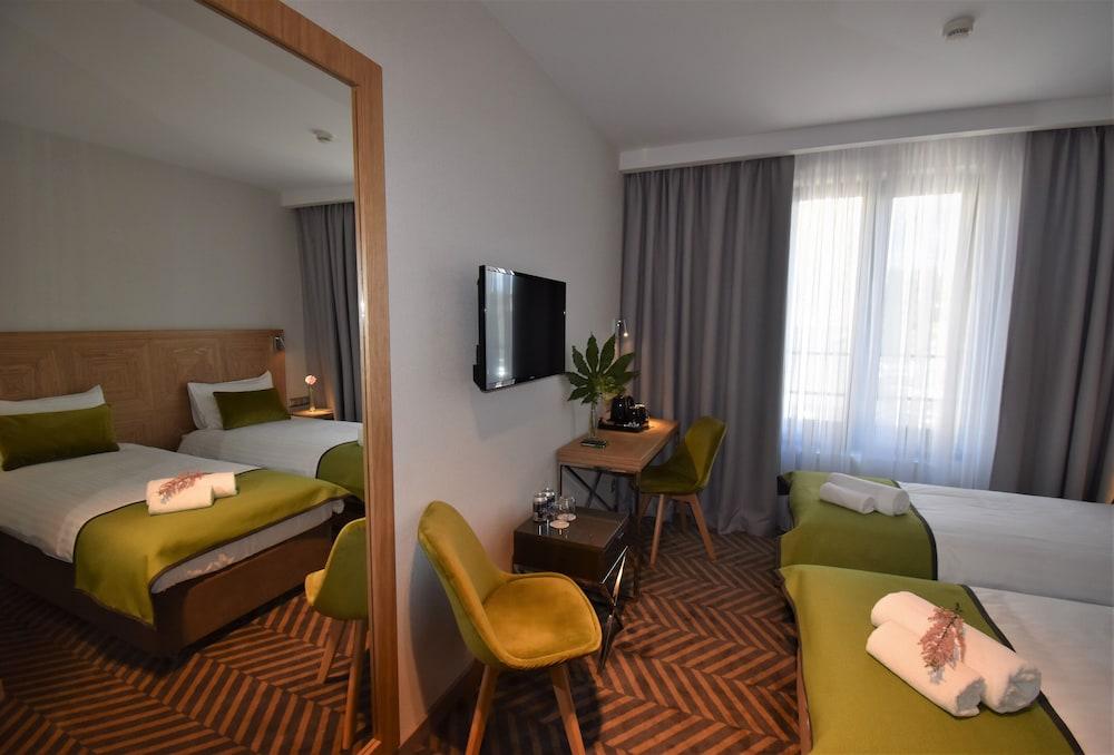rooms