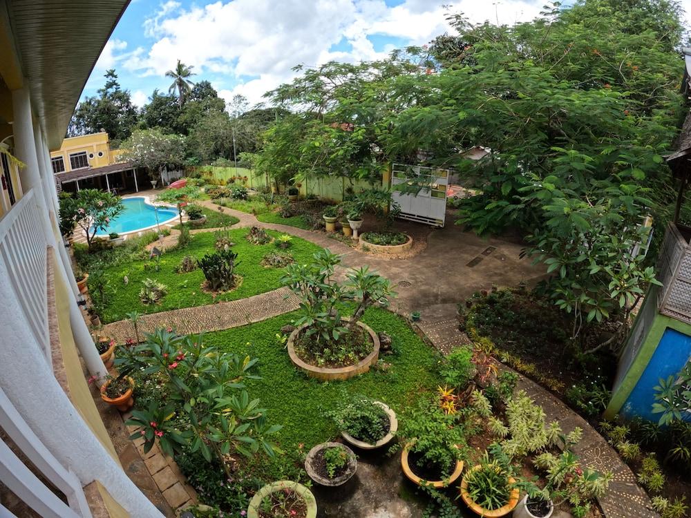 surroundings