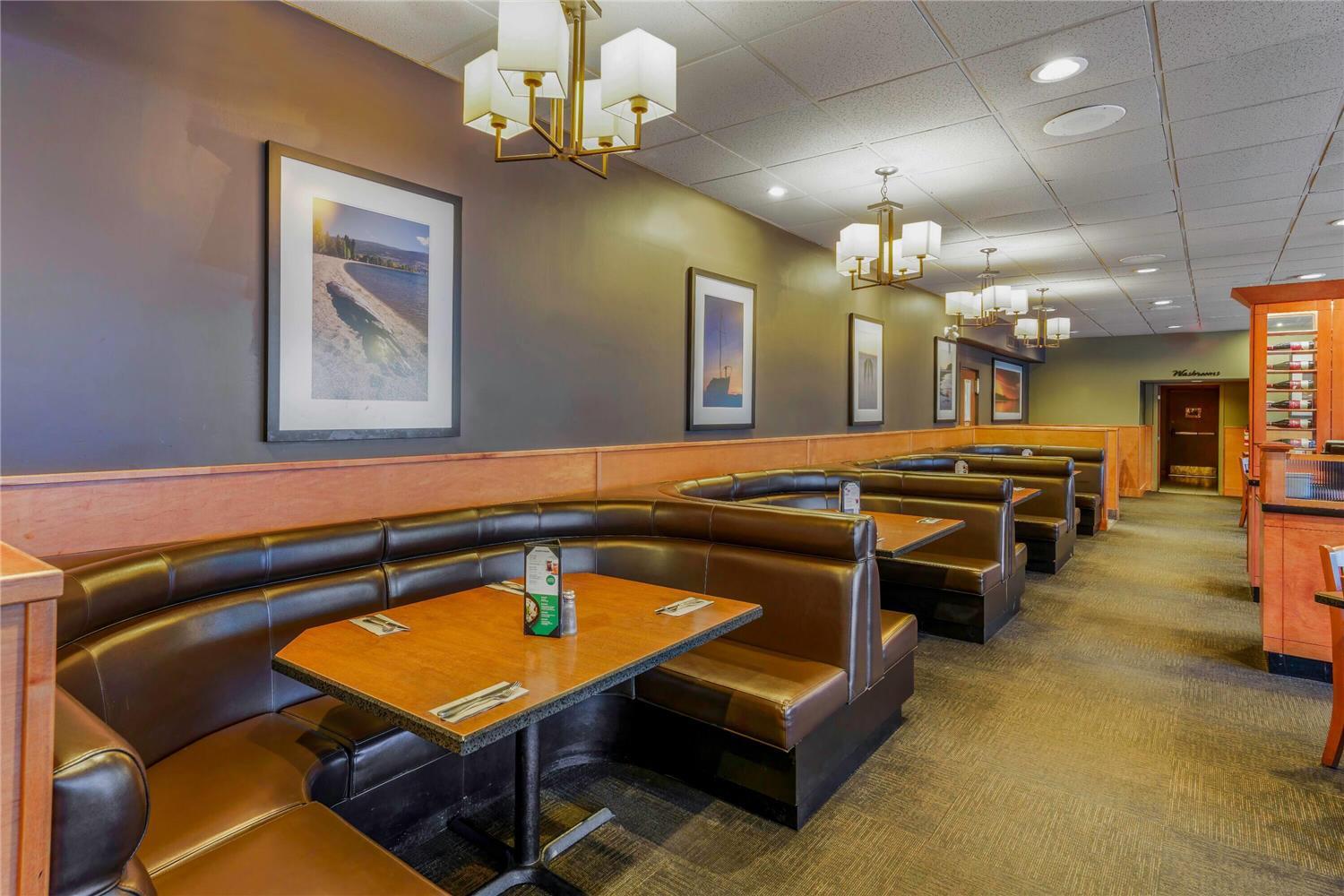 restaurant cafeteria
