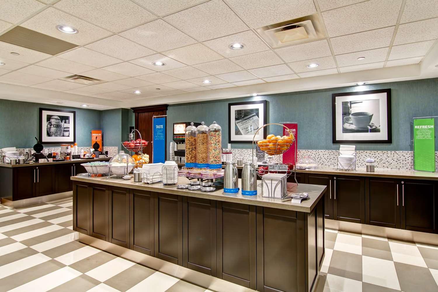 restaurant cafeteria