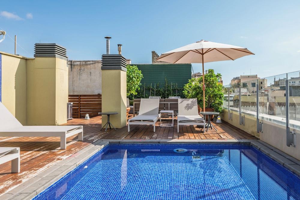 swimming pool spa