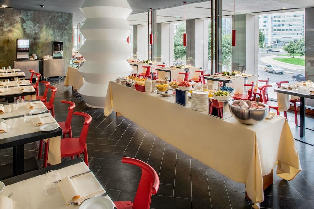 restaurant-cafeteria