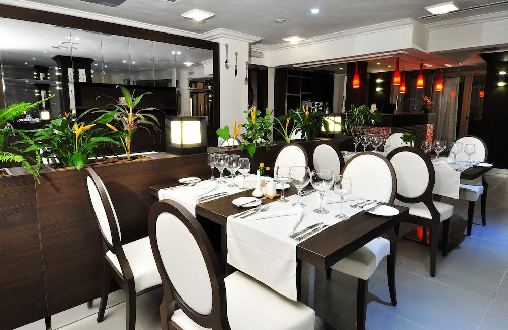 restaurant cafeteria