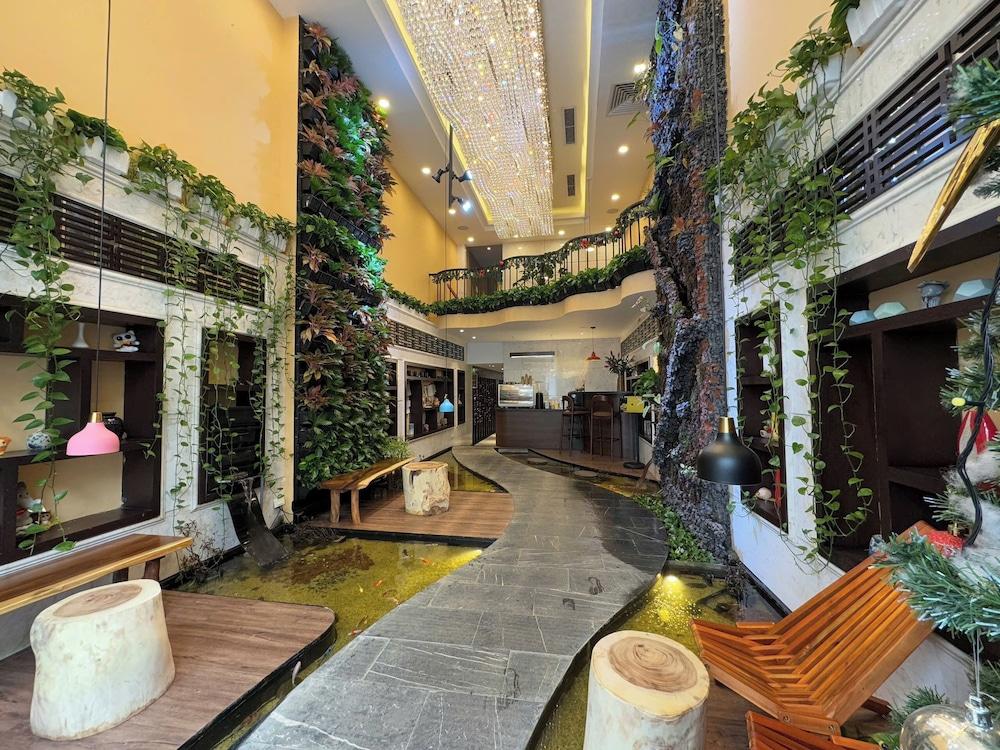 lobby