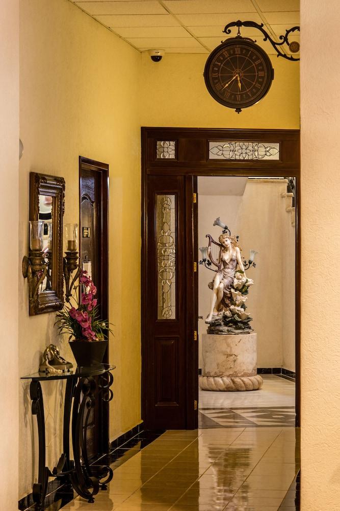 lobby
