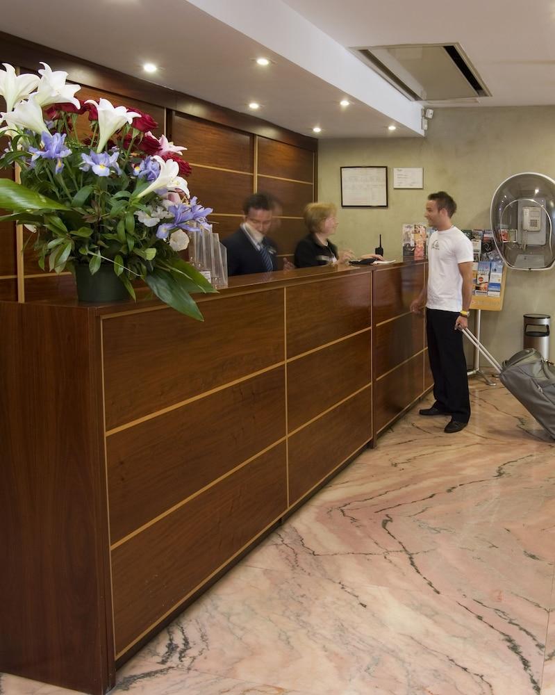 lobby