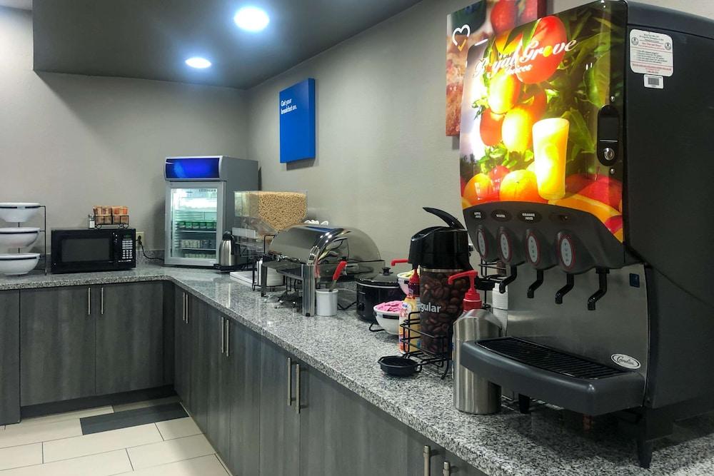 restaurant-cafeteria