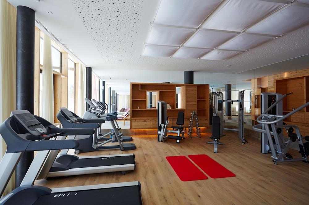 sport_facililities