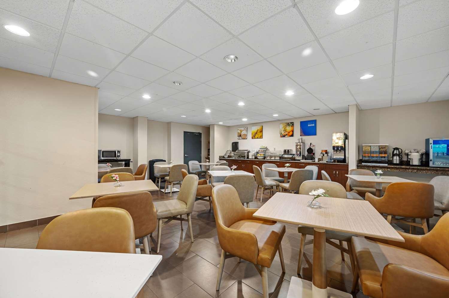 restaurant cafeteria