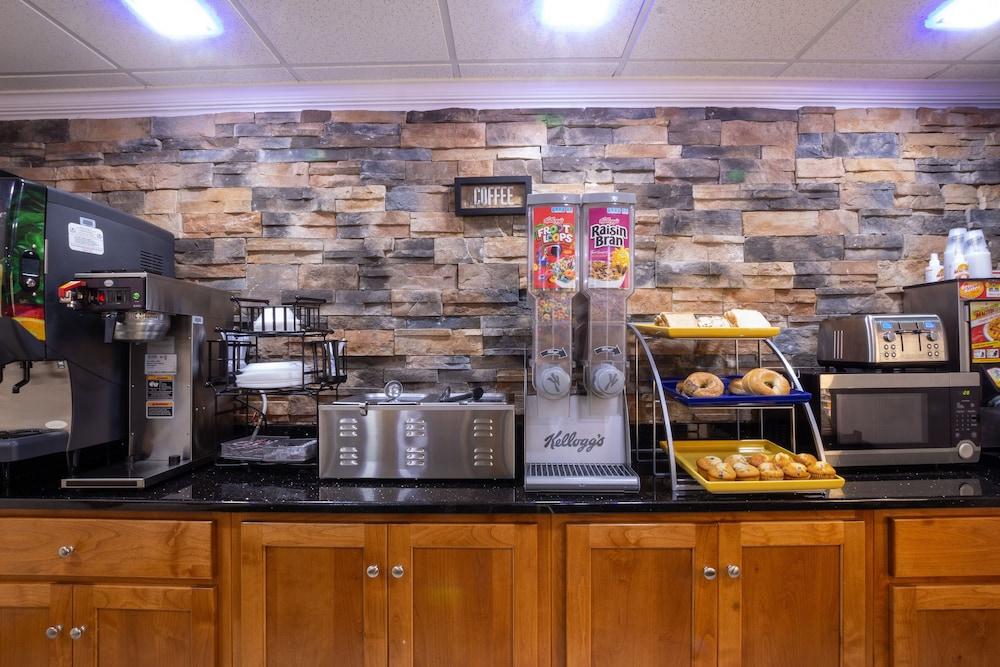 restaurant-cafeteria