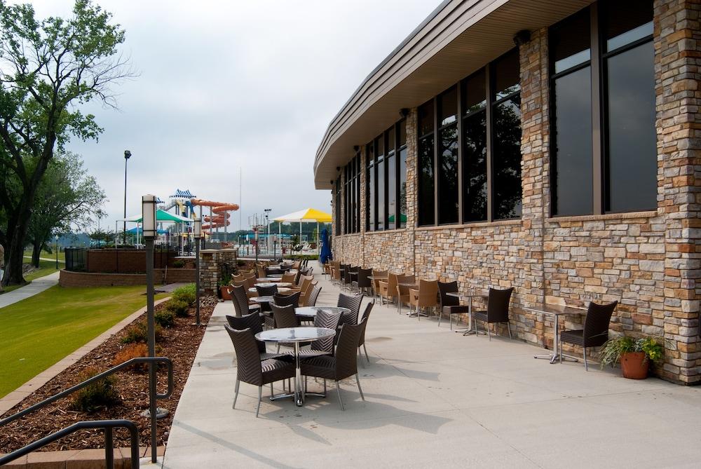 restaurant-cafeteria
