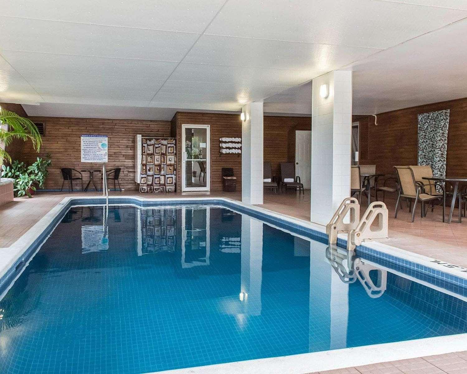 swimming pool spa