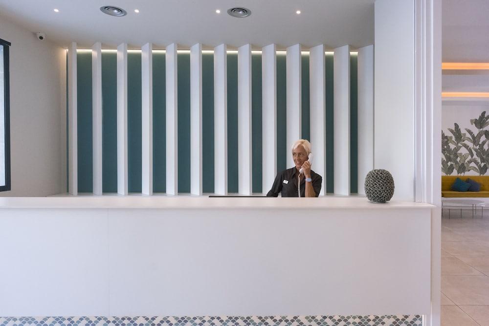 lobby