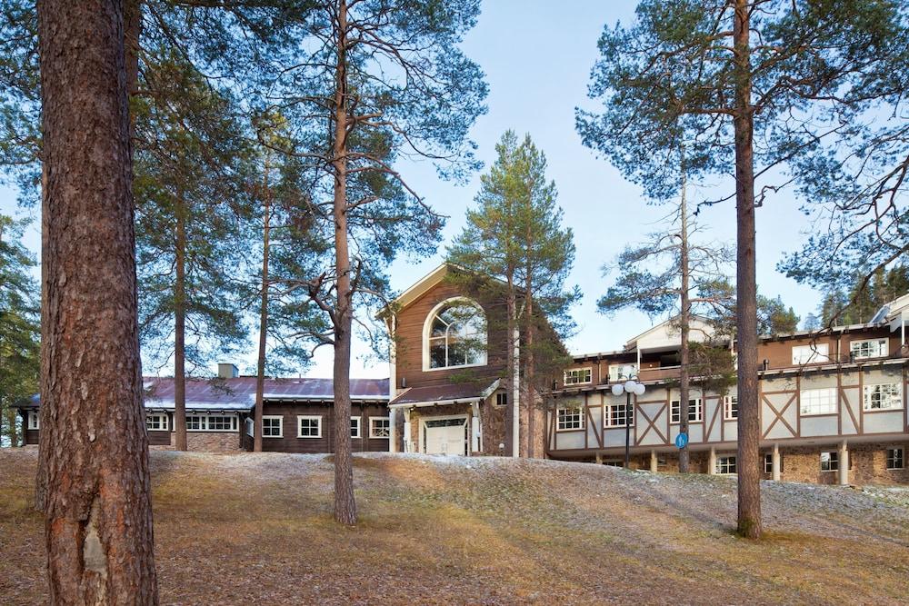 surroundings
