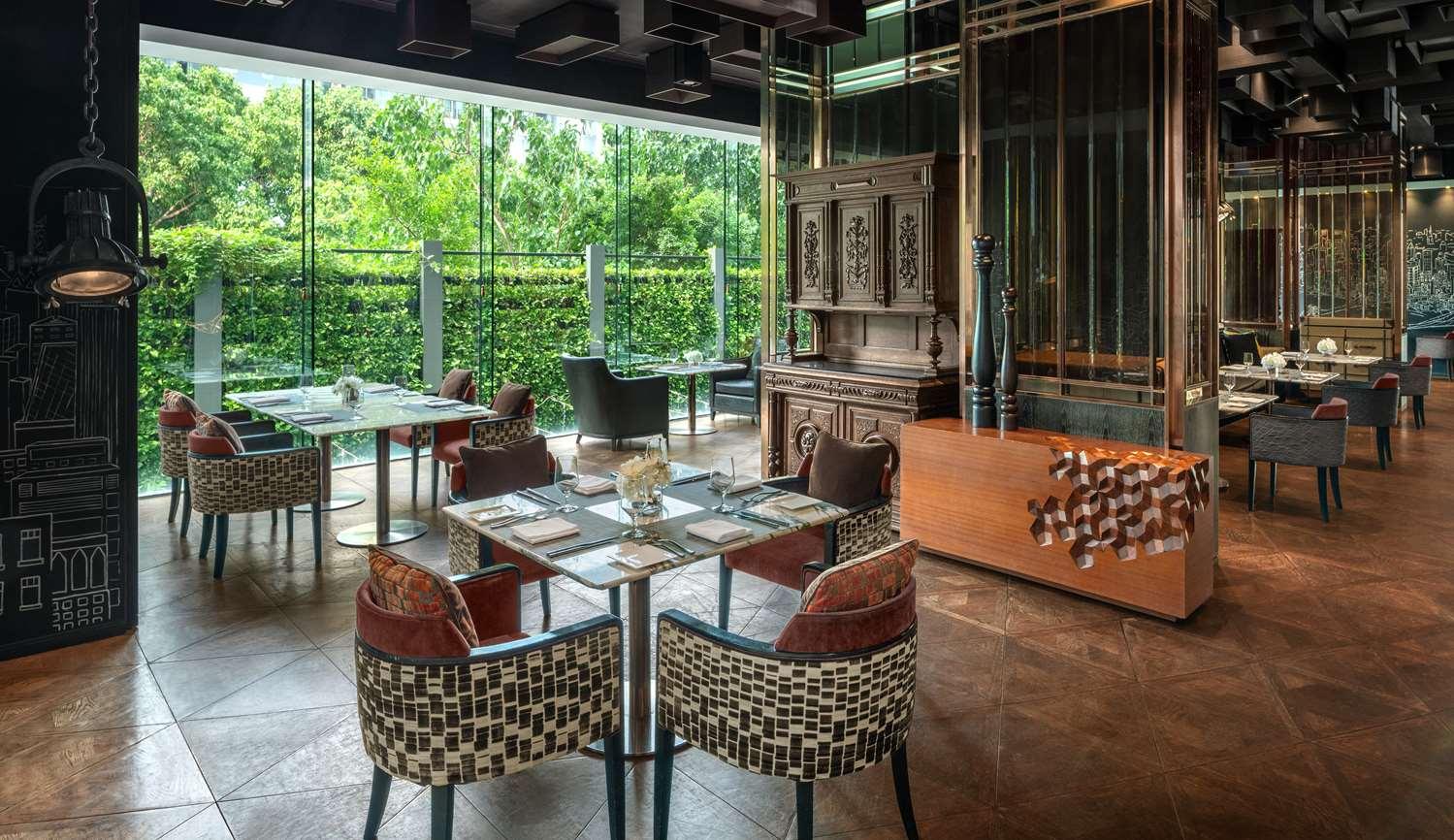 restaurant cafeteria