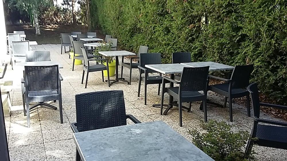 restaurant-cafeteria