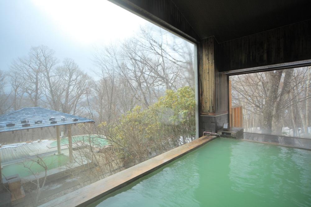 swimming pool spa