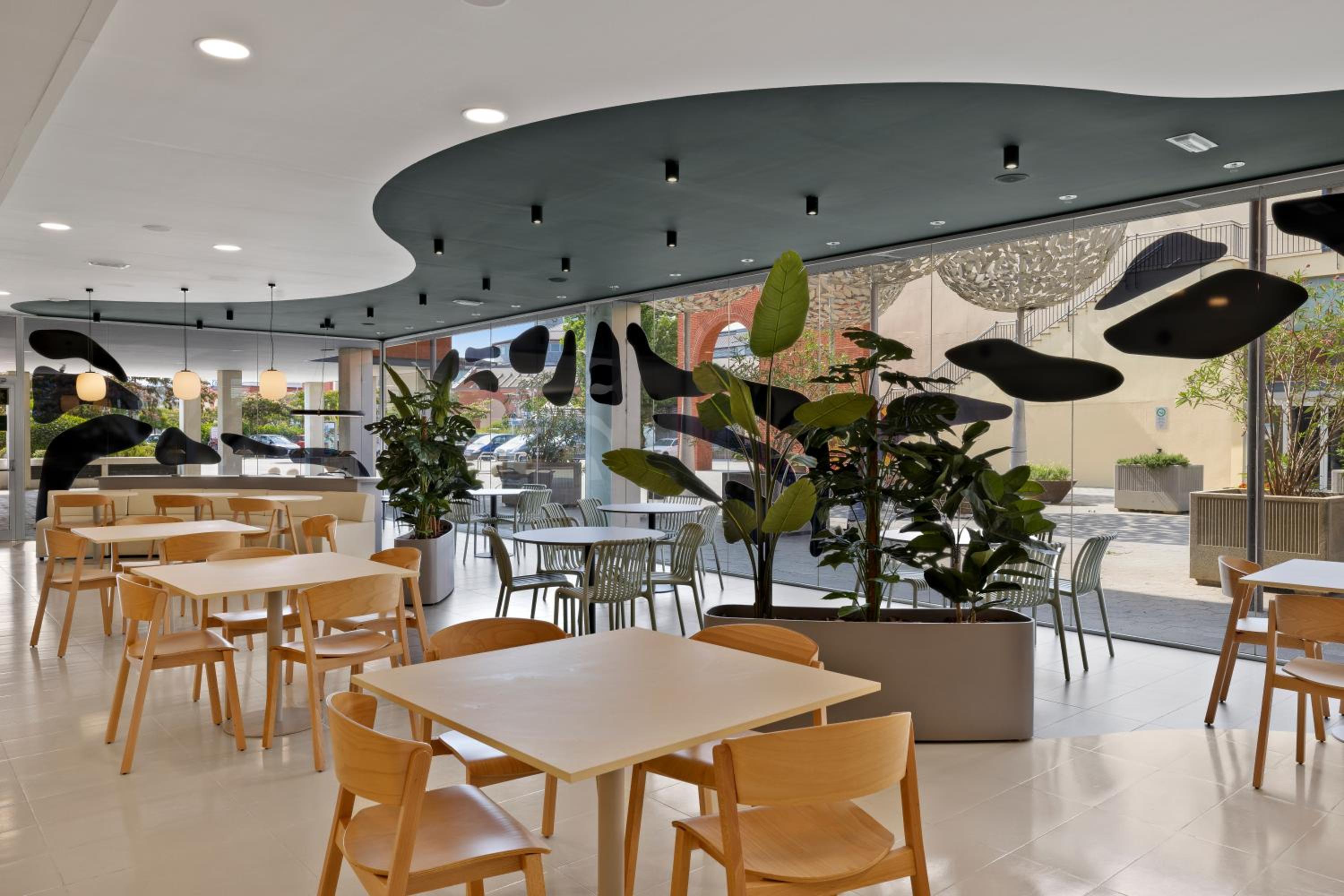 restaurant cafeteria