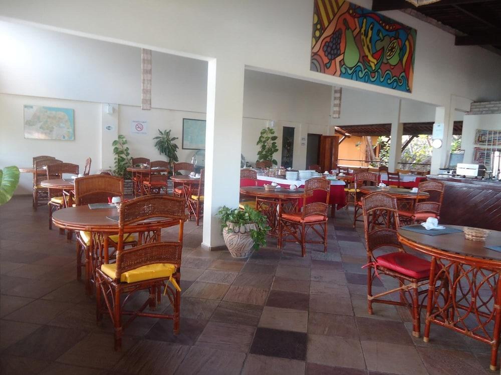 restaurant-cafeteria