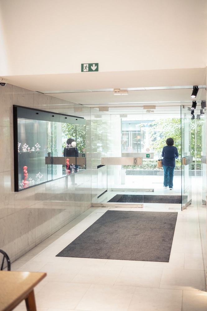 lobby